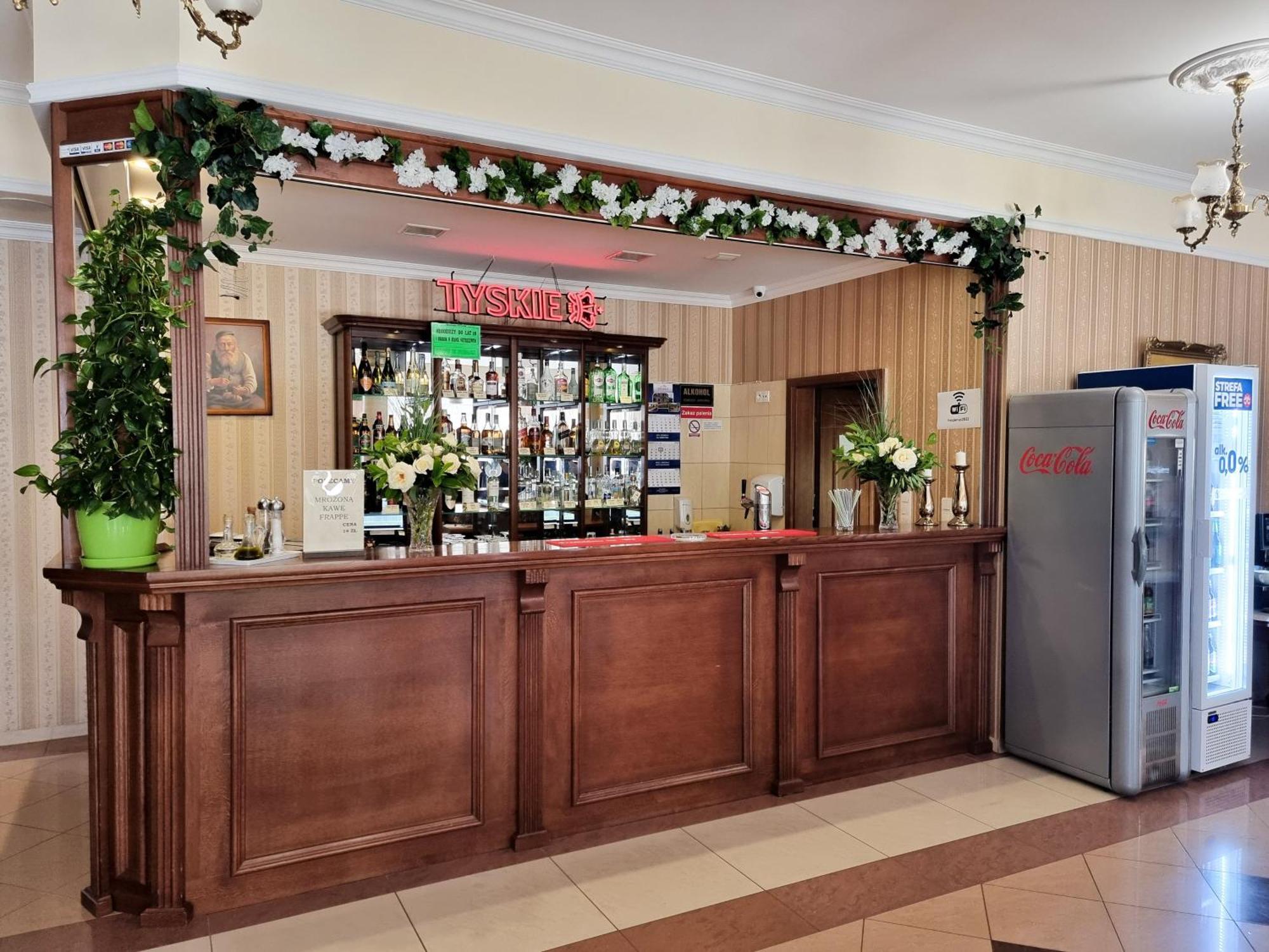 Hotel Hesperus Miedzyrzec Podlaski Bagian luar foto