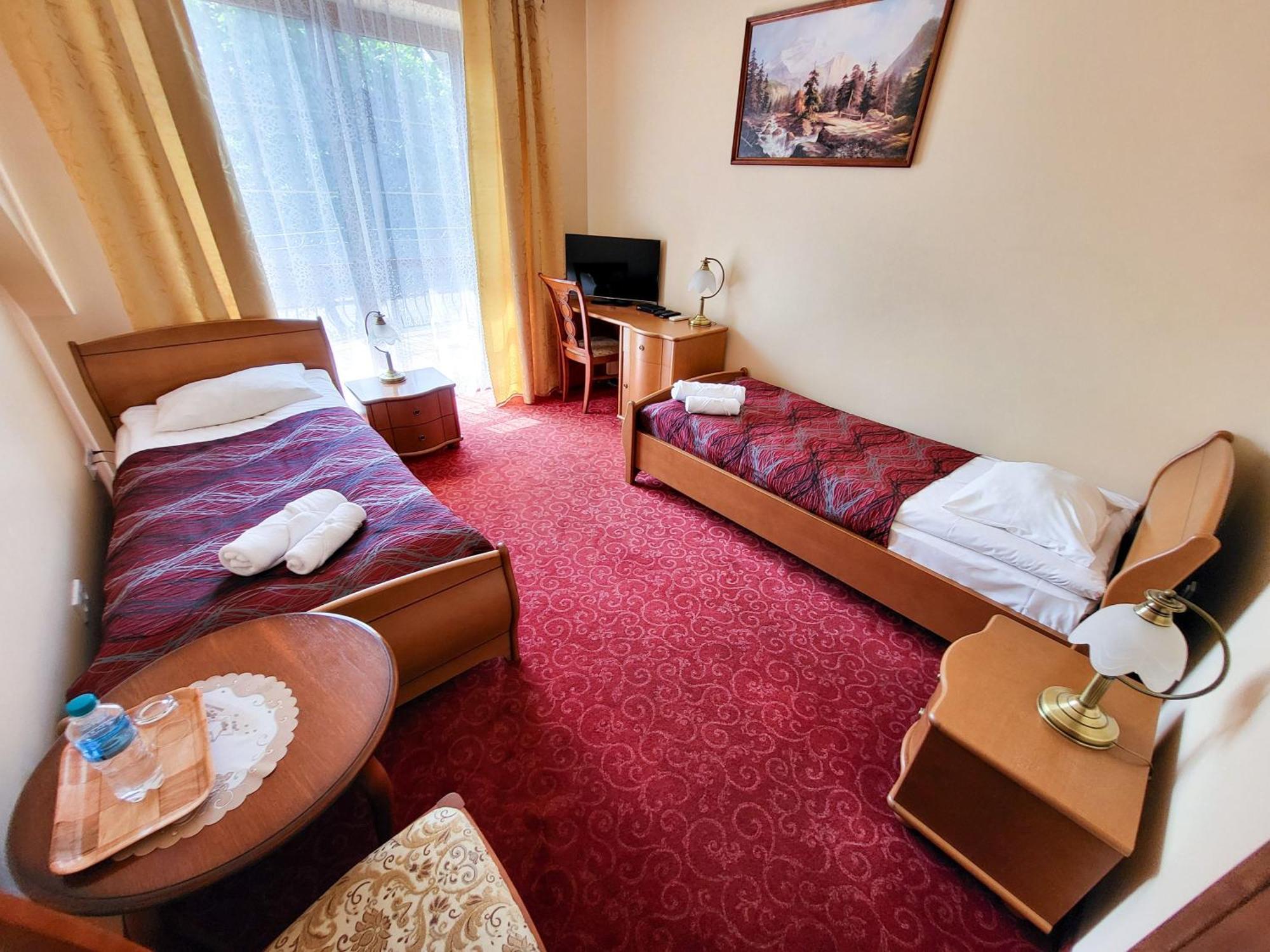 Hotel Hesperus Miedzyrzec Podlaski Bagian luar foto